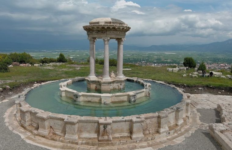 After Approximately 1,300 Years: The Fountain in the “Gladiator City” in Turkey is Operational Again